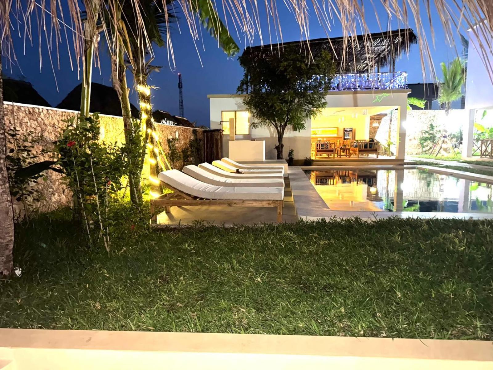 Tatu Inn Boutique Hotel Watamu Exteriör bild