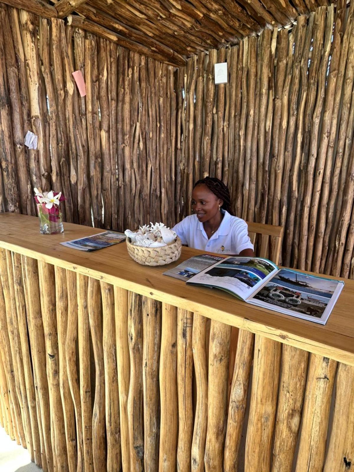 Tatu Inn Boutique Hotel Watamu Exteriör bild