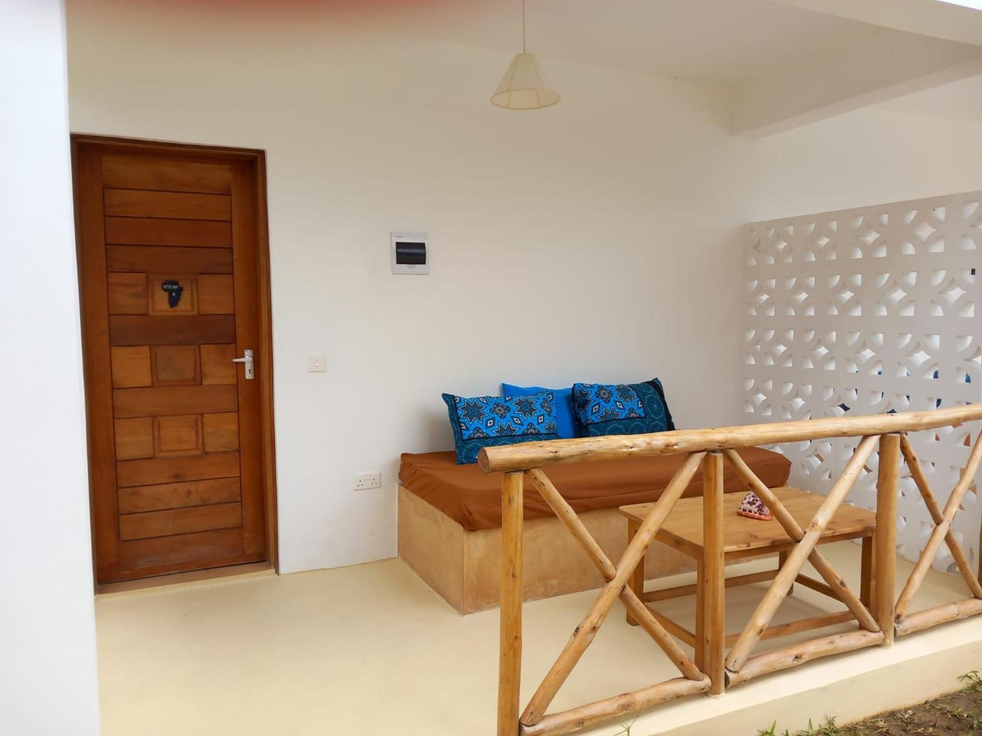Tatu Inn Boutique Hotel Watamu Exteriör bild